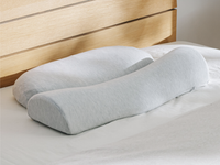 首と肩のことだけを考えたダブル枕PLUSのベッド設置