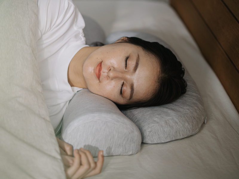 首と肩のことだけを考えたダブル枕PLUS